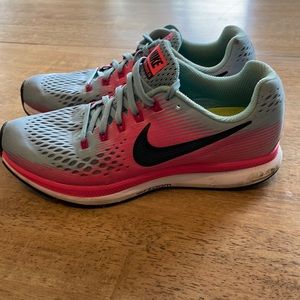 Nike Pegasus Zoom 34 Women’s 7.5